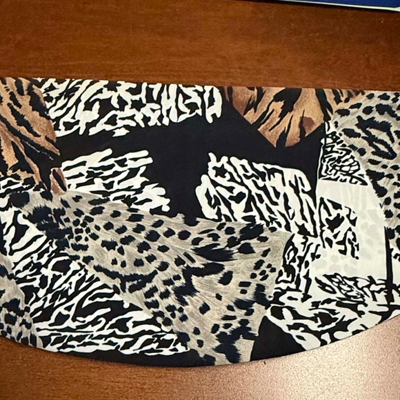 EARRINGS & SCARF CLIP & NECK SCARF, FOR PIERCED EARS TIGER PATTERN BROWN/BLACK, - Picture 4 of 5